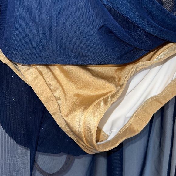 Lyrical Blue & Gold costume two pieces connected by mesh - Picture 11 of 14